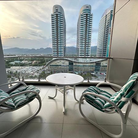 Cloud 9 Condos Elysium Tower Islamabad Exteriör bild